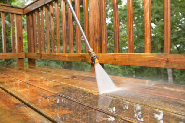 Palm River Clair Mel, FL Pressure Washing Services Company